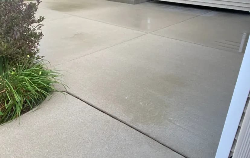 CONCRETE CLEANING/SEALING